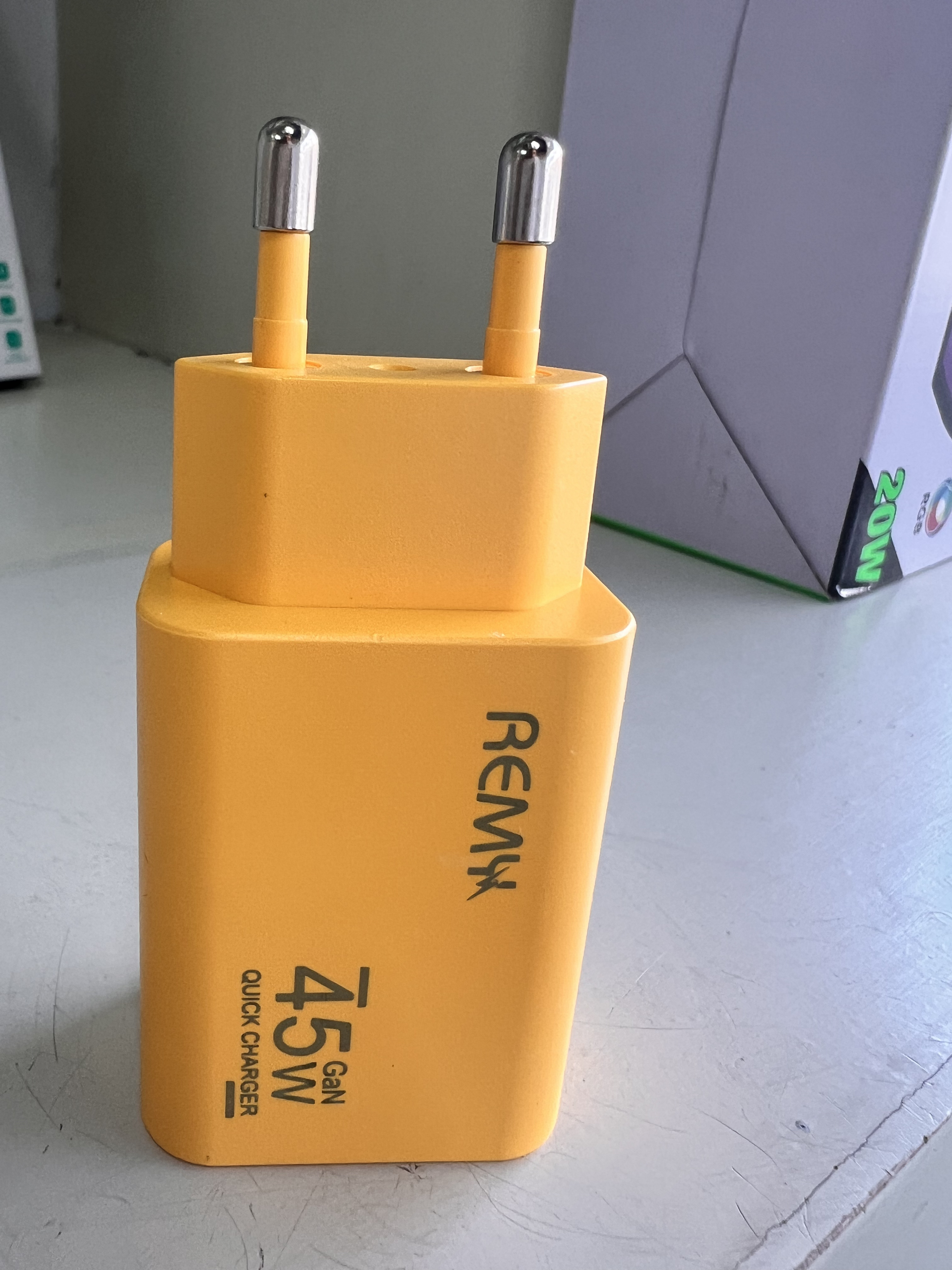 Remy 45w Yellow Adopter
