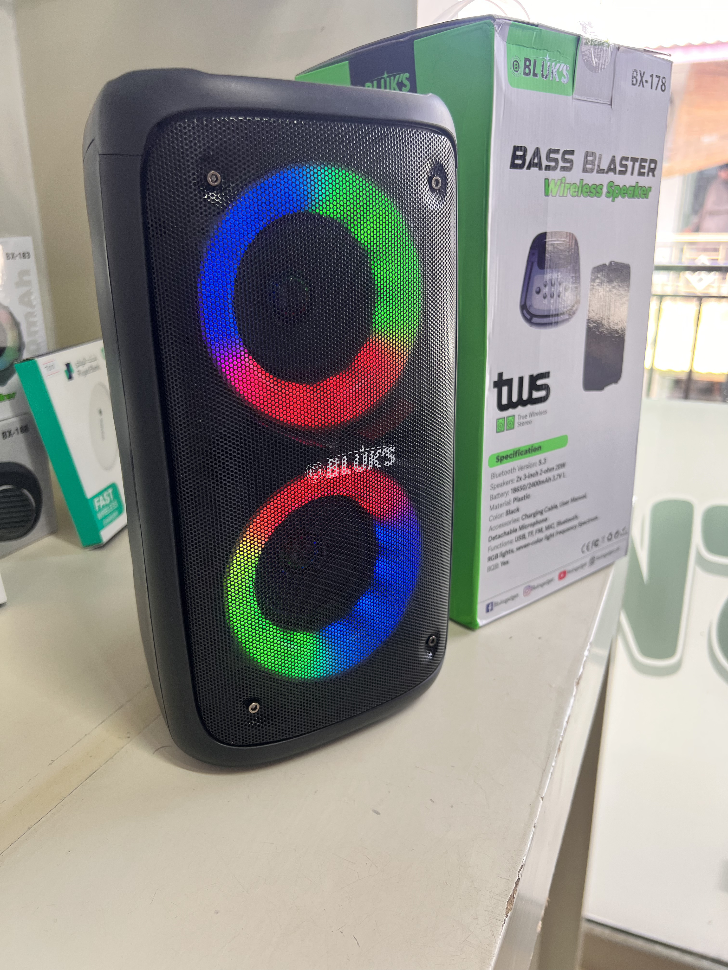 Bluk's BX-178 Speaker with Mic