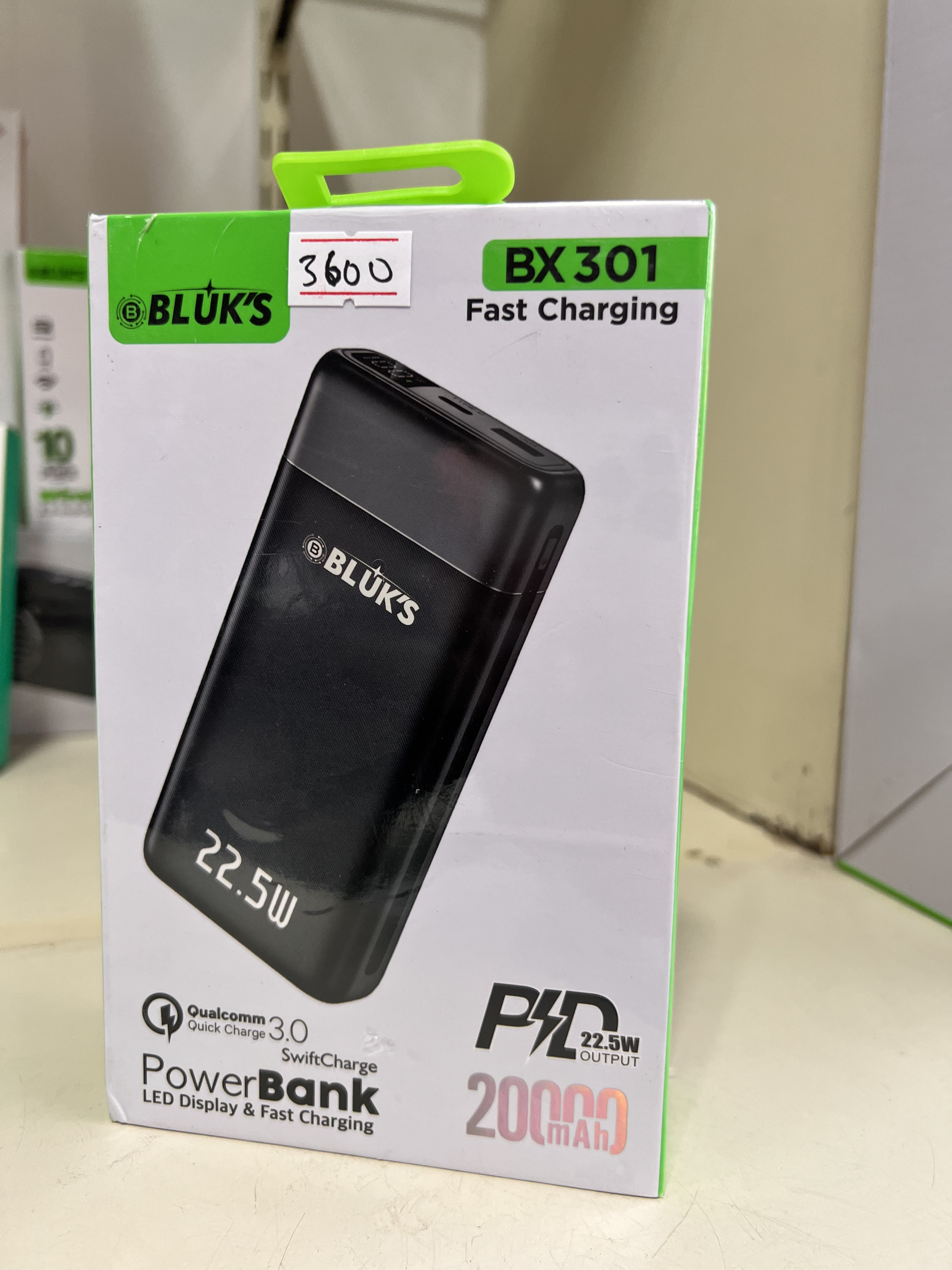 Bluk's BX-301 Power Bank