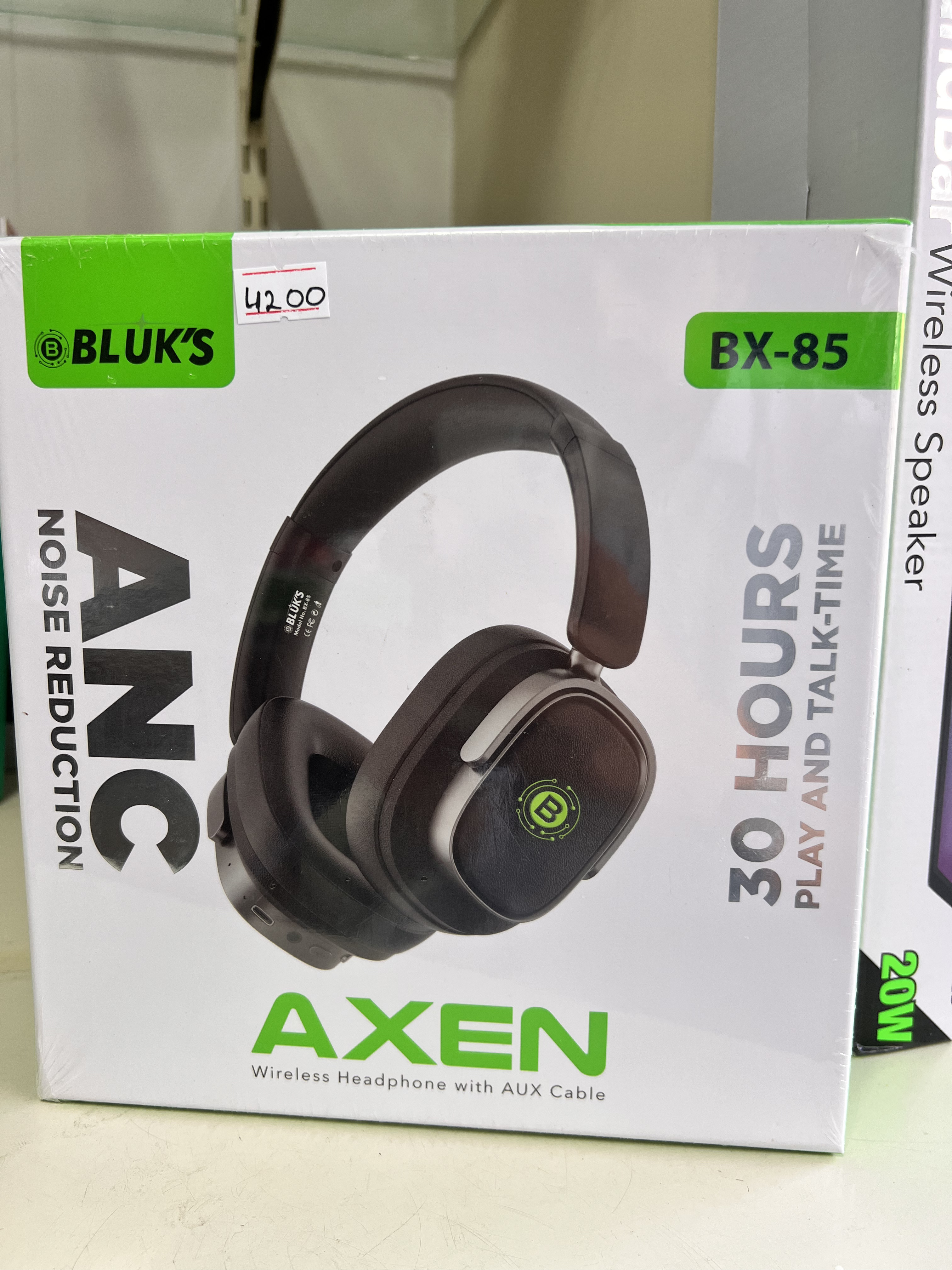 Bluk's BX-85 Headphone